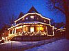   Holden House 1902 Victorian Bed & Breakfast