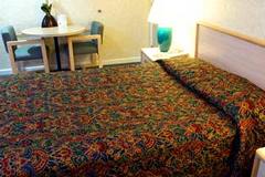   BridgePoint Inn
