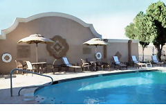   Holiday Inn Market Center Dallas