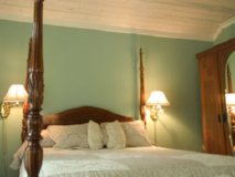   Garden Walk Bed & Breakfast Inn